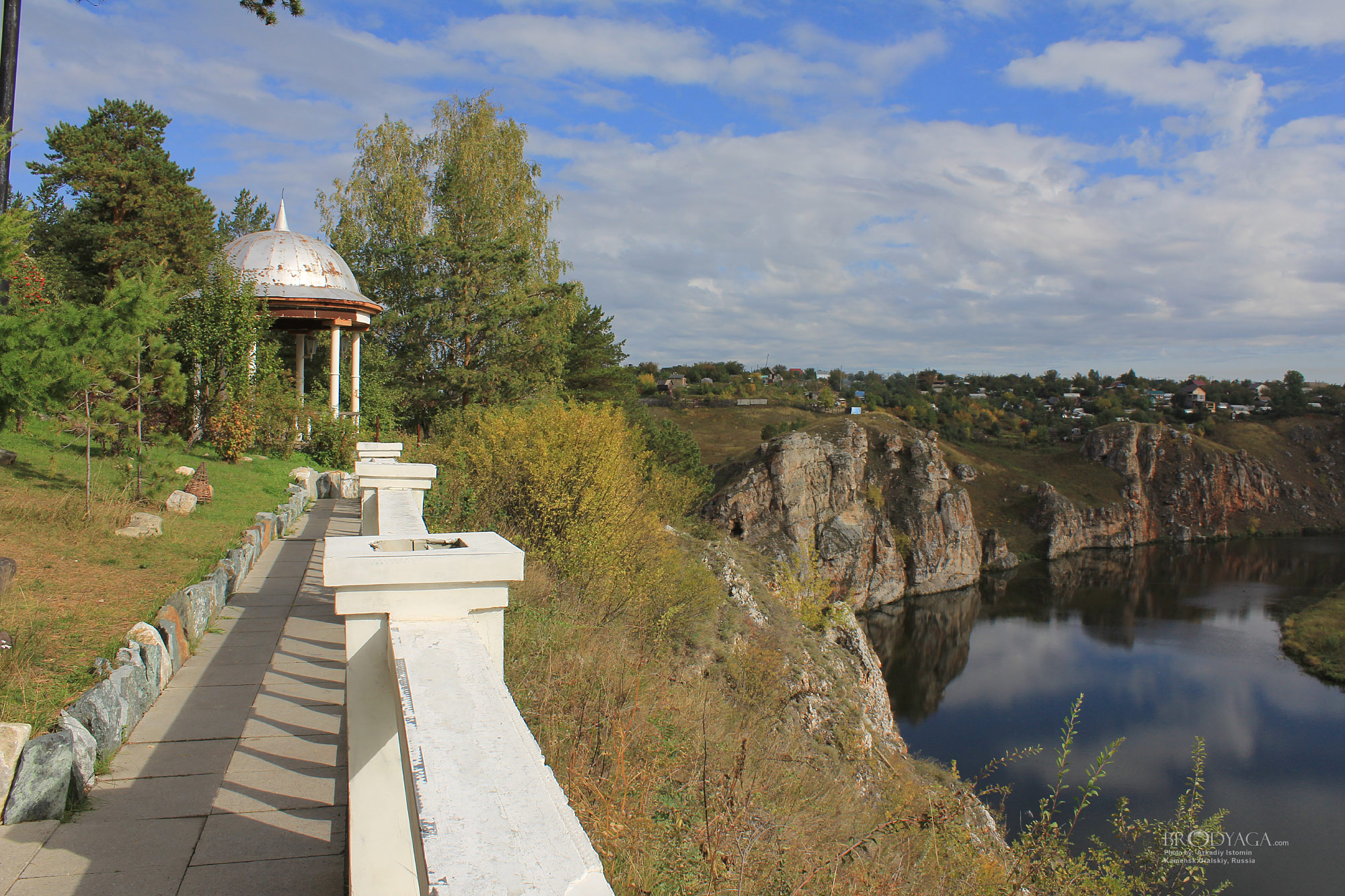 Hotel Sosnovy Bor, Kamensk Uralskiy (Пансионат-гостиница Сосновый Бор, Каменск Уральский)